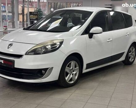 Рено Гранд Сценик, объемом двигателя 0 л и пробегом 281 тыс. км за 7690 $, фото 6 на Automoto.ua