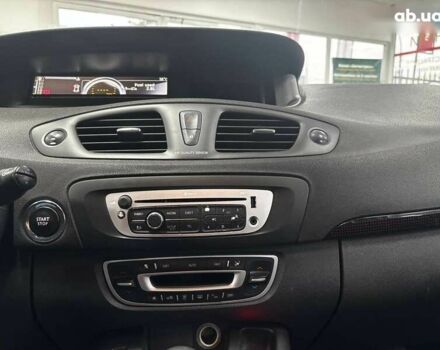 Рено Гранд Сценик, объемом двигателя 0 л и пробегом 281 тыс. км за 7690 $, фото 29 на Automoto.ua