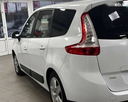 Рено Гранд Сценик, объемом двигателя 0 л и пробегом 281 тыс. км за 7690 $, фото 9 на Automoto.ua