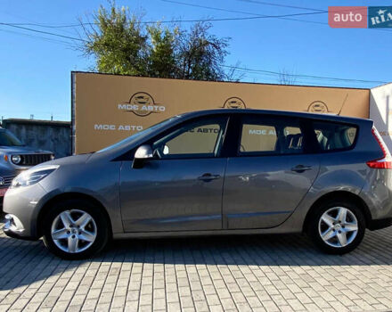 Рено Гранд Сценик 2013 в Ровно на Automoto.ua Рено Гранд Сценик, объемом двигателя 1.5 л и пробегом 225 тыс. км за 9700 $, фото 8 на Automoto.ua