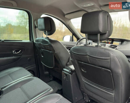 Рено Гранд Сценік, об'ємом двигуна 0 л та пробігом 214 тис. км за 9350 $, фото 40 на Automoto.ua