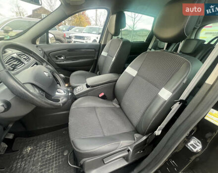 Рено Гранд Сценік, об'ємом двигуна 1.6 л та пробігом 224 тис. км за 9400 $, фото 13 на Automoto.ua