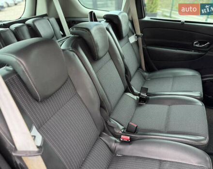 Рено Гранд Сценік, об'ємом двигуна 0 л та пробігом 214 тис. км за 9350 $, фото 44 на Automoto.ua