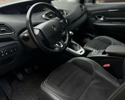 Рено Гранд Сценик, объемом двигателя 1.6 л и пробегом 181 тыс. км за 10500 $, фото 11 на Automoto.ua