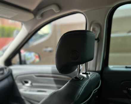 Рено Гранд Сценик, объемом двигателя 1.6 л и пробегом 181 тыс. км за 10500 $, фото 28 на Automoto.ua