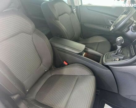Рено Гранд Сценик, объемом двигателя 1.7 л и пробегом 196 тыс. км за 16450 $, фото 13 на Automoto.ua