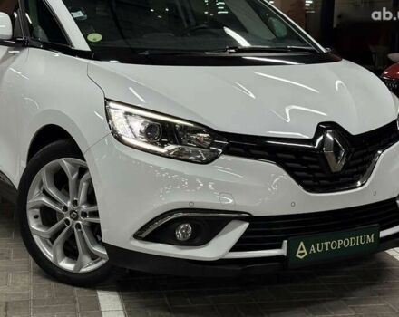 Рено Гранд Сценик, объемом двигателя 1.7 л и пробегом 174 тыс. км за 17500 $, фото 3 на Automoto.ua