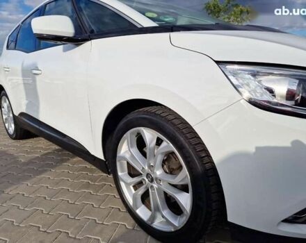 Рено Гранд Сценик, объемом двигателя 1.7 л и пробегом 169 тыс. км за 15900 $, фото 4 на Automoto.ua