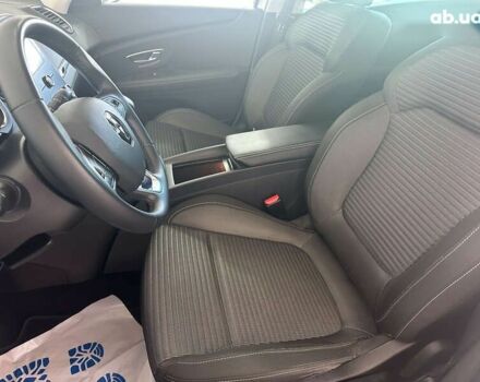 Рено Гранд Сценик, объемом двигателя 1.7 л и пробегом 196 тыс. км за 16450 $, фото 6 на Automoto.ua