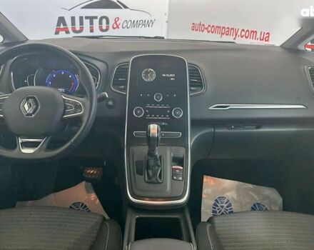 Рено Гранд Сценик, объемом двигателя 1.7 л и пробегом 196 тыс. км за 16450 $, фото 14 на Automoto.ua