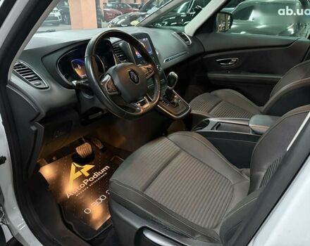 Рено Гранд Сценик, объемом двигателя 1.7 л и пробегом 174 тыс. км за 17500 $, фото 16 на Automoto.ua