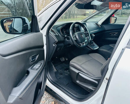 Рено Гранд Сценік, об'ємом двигуна 1.7 л та пробігом 188 тис. км за 16300 $, фото 4 на Automoto.ua