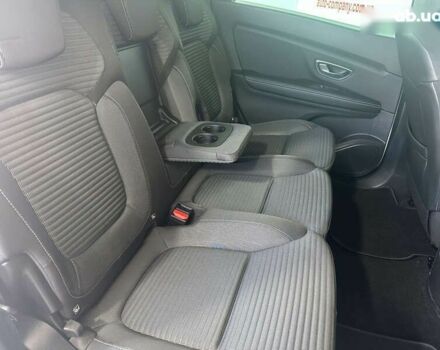 Рено Гранд Сценик, объемом двигателя 1.7 л и пробегом 196 тыс. км за 16450 $, фото 10 на Automoto.ua