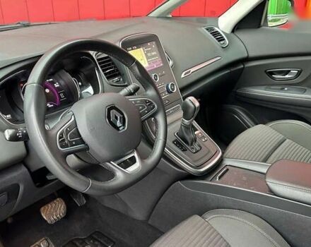 Рено Гранд Сценик, объемом двигателя 1.7 л и пробегом 174 тыс. км за 15500 $, фото 28 на Automoto.ua