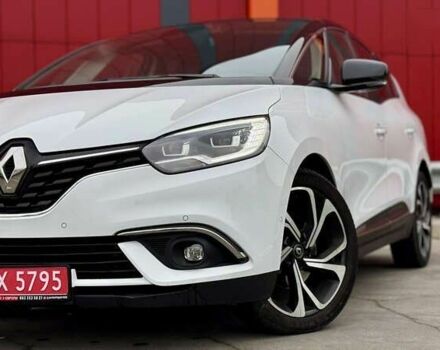 Рено Гранд Сценик, объемом двигателя 1.7 л и пробегом 174 тыс. км за 17200 $, фото 5 на Automoto.ua