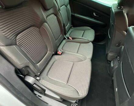 Рено Гранд Сценик, объемом двигателя 1.7 л и пробегом 174 тыс. км за 17200 $, фото 21 на Automoto.ua