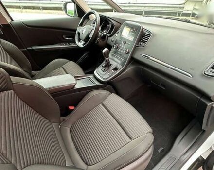 Рено Гранд Сценик, объемом двигателя 1.7 л и пробегом 174 тыс. км за 17200 $, фото 19 на Automoto.ua