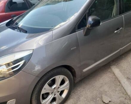 Рено Гранд Сценік, об'ємом двигуна 1.6 л та пробігом 213 тис. км за 10500 $, фото 13 на Automoto.ua