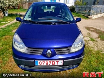 Рено Гранд Сценик, объемом двигателя 2 л и пробегом 245 тыс. км за 3500 $, фото 1 на Automoto.ua