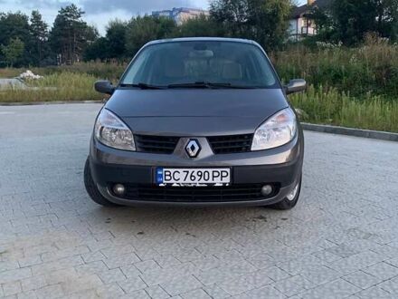 Рено Гранд Сценік 2005 у Львові на Automoto.ua Рено Гранд Сценік, об'ємом двигуна 2 л та пробігом 276 тис. км за 5100 $, фото 1 на Automoto.ua