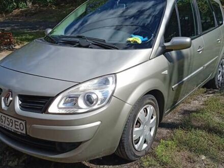 Рено Гранд Сценик 2007 в Кропивницком (Кировограде) на Automoto.ua Рено Гранд Сценик, объемом двигателя 1.6 л и пробегом 201 тыс. км за 5700 $, фото 1 на Automoto.ua