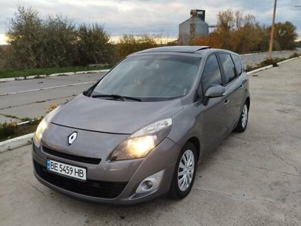 Рено Гранд Сценик 2009 в Николаеве на Automoto.ua Рено Гранд Сценик, объемом двигателя 1.4 л и пробегом 238 тыс. км за 8500 $, фото 1 на Automoto.ua