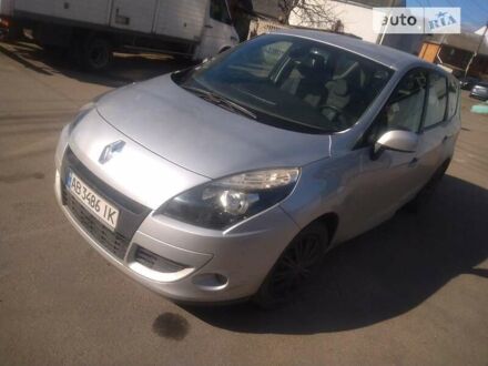 Рено Гранд Сценик 2011 в Виннице на Automoto.ua Рено Гранд Сценик, объемом двигателя 1.5 л и пробегом 225 тыс. км за 7150 $, фото 1 на Automoto.ua