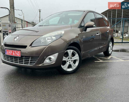 Рено Гранд Сценик, объемом двигателя 1.6 л и пробегом 180 тыс. км за 8200 $, фото 1 на Automoto.ua
