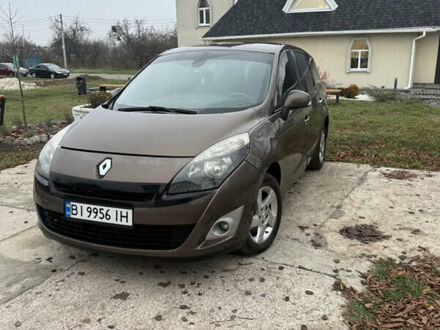 Рено Гранд Сценик, объемом двигателя 1.5 л и пробегом 180 тыс. км за 7350 $, фото 1 на Automoto.ua