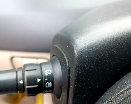 Желтый Рено Гранд Сценик, объемом двигателя 1.9 л и пробегом 226 тыс. км за 6000 $, фото 8 на Automoto.ua