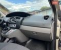 Желтый Рено Гранд Сценик, объемом двигателя 1.5 л и пробегом 208 тыс. км за 6300 $, фото 44 на Automoto.ua