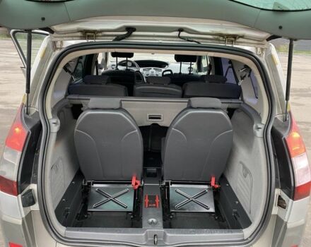 Сірий Рено Гранд Сценік, об'ємом двигуна 1.9 л та пробігом 290 тис. км за 4400 $, фото 11 на Automoto.ua