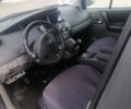 Серый Рено Гранд Сценик, объемом двигателя 1.6 л и пробегом 240 тыс. км за 5300 $, фото 3 на Automoto.ua