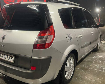 Сірий Рено Гранд Сценік, об'ємом двигуна 1.9 л та пробігом 297 тис. км за 6500 $, фото 6 на Automoto.ua