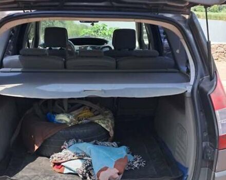 Сірий Рено Гранд Сценік, об'ємом двигуна 1.9 л та пробігом 392 тис. км за 4650 $, фото 14 на Automoto.ua
