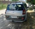 Сірий Рено Гранд Сценік, об'ємом двигуна 2 л та пробігом 278 тис. км за 4800 $, фото 6 на Automoto.ua