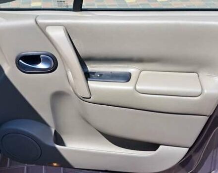 Сірий Рено Гранд Сценік, об'ємом двигуна 1.9 л та пробігом 392 тис. км за 4650 $, фото 10 на Automoto.ua