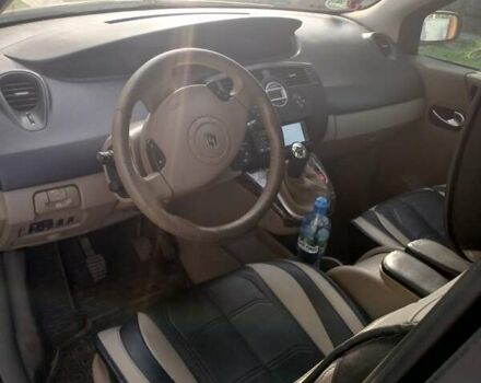 Серый Рено Гранд Сценик, объемом двигателя 1.6 л и пробегом 400 тыс. км за 4500 $, фото 18 на Automoto.ua