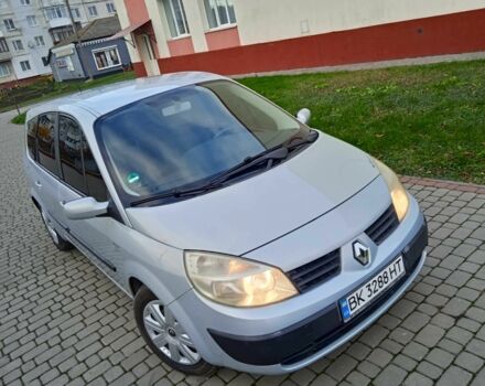 Серый Рено Гранд Сценик, объемом двигателя 1.6 л и пробегом 225 тыс. км за 4300 $, фото 5 на Automoto.ua