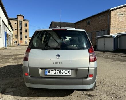 Серый Рено Гранд Сценик, объемом двигателя 1.6 л и пробегом 257 тыс. км за 3999 $, фото 4 на Automoto.ua
