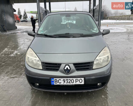 Серый Рено Гранд Сценик, объемом двигателя 1.6 л и пробегом 265 тыс. км за 5199 $, фото 2 на Automoto.ua