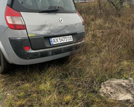 Серый Рено Гранд Сценик, объемом двигателя 2 л и пробегом 2 тыс. км за 2700 $, фото 3 на Automoto.ua