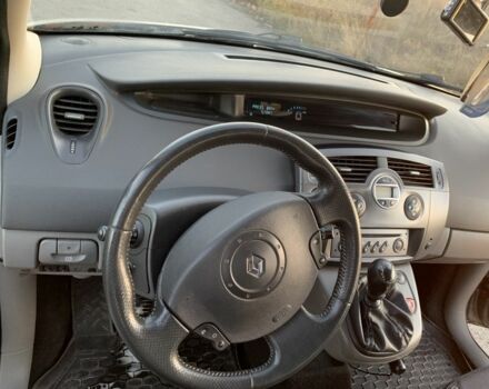 Рено Гранд Сценик 2004 в Теребовле на Automoto.ua Серый Рено Гранд Сценик, объемом двигателя 0 л и пробегом 300 тыс. км за 4600 $, фото 14 на Automoto.ua