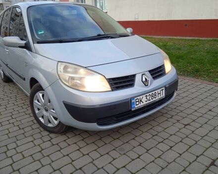 Серый Рено Гранд Сценик, объемом двигателя 1.6 л и пробегом 225 тыс. км за 4300 $, фото 3 на Automoto.ua