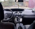 Серый Рено Гранд Сценик, объемом двигателя 2 л и пробегом 244 тыс. км за 5300 $, фото 1 на Automoto.ua