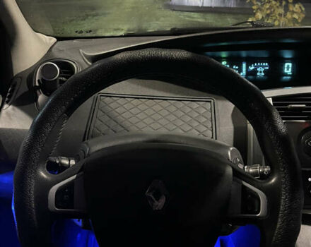 Сірий Рено Гранд Сценік, об'ємом двигуна 1.9 л та пробігом 297 тис. км за 6500 $, фото 43 на Automoto.ua