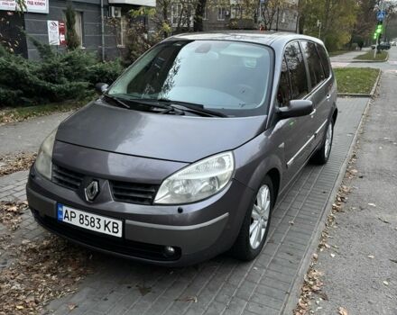 Серый Рено Гранд Сценик, объемом двигателя 1.6 л и пробегом 212 тыс. км за 4500 $, фото 4 на Automoto.ua