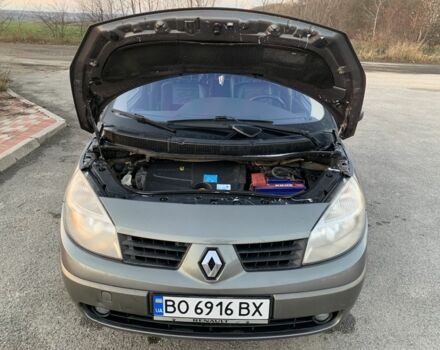 Рено Гранд Сценик 2004 в Теребовле на Automoto.ua Серый Рено Гранд Сценик, объемом двигателя 0 л и пробегом 300 тыс. км за 4600 $, фото 11 на Automoto.ua