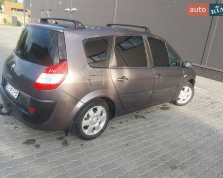 Серый Рено Гранд Сценик, объемом двигателя 1.5 л и пробегом 170 тыс. км за 3600 $, фото 4 на Automoto.ua