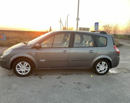 Рено Гранд Сценик 2004 в Теребовле на Automoto.ua Серый Рено Гранд Сценик, объемом двигателя 0 л и пробегом 300 тыс. км за 4600 $, фото 20 на Automoto.ua